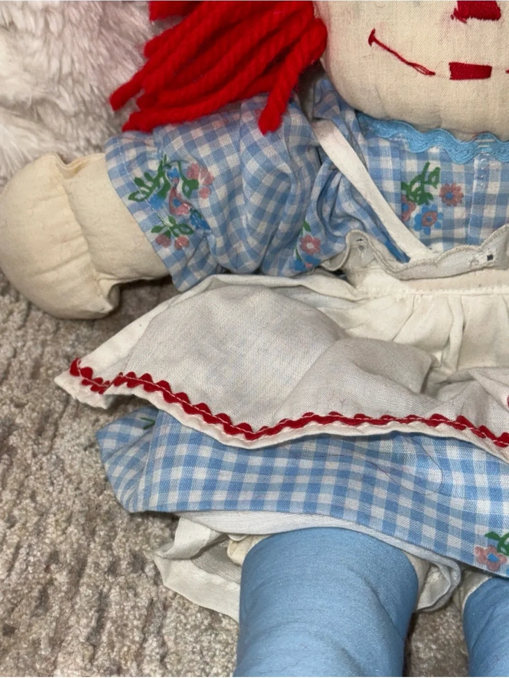 Raggedy Anne 10” Vinatge rag doll